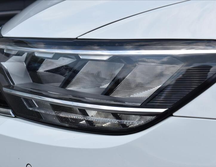 Volkswagen Passat 5