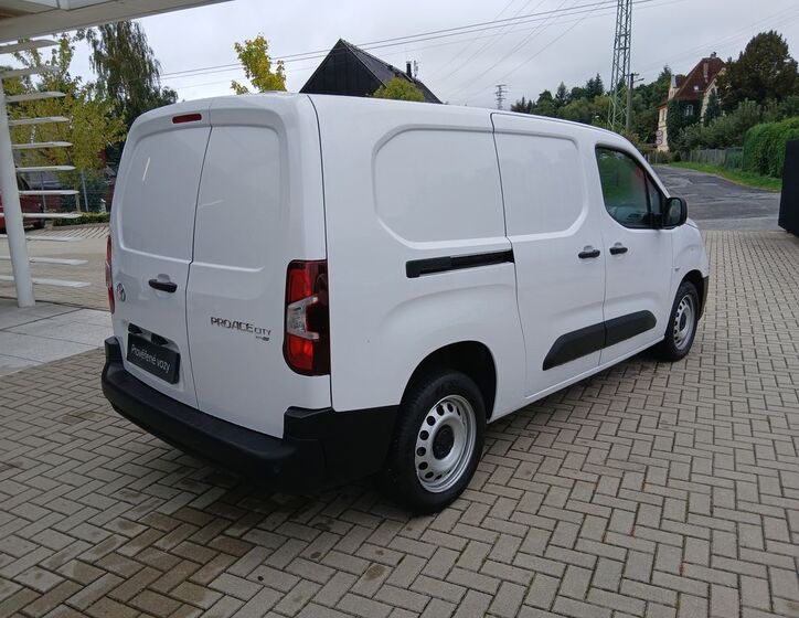 Toyota ProAce 6
