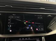Audi SQ8 12