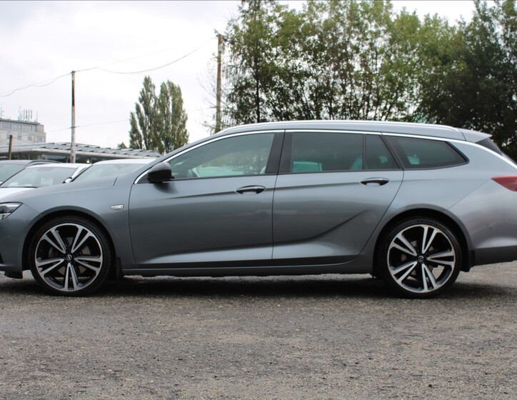 Opel Insignia 8