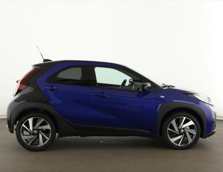 Toyota Aygo 8