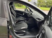 Peugeot 208 25