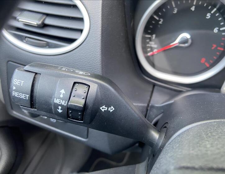 Ford Focus 21
