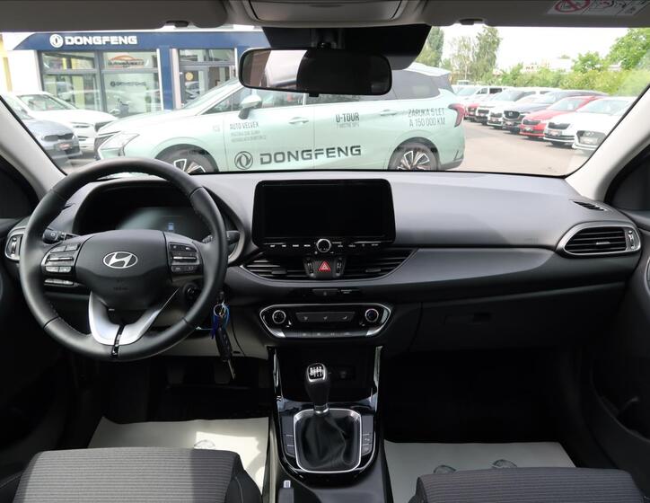 Hyundai i30 19