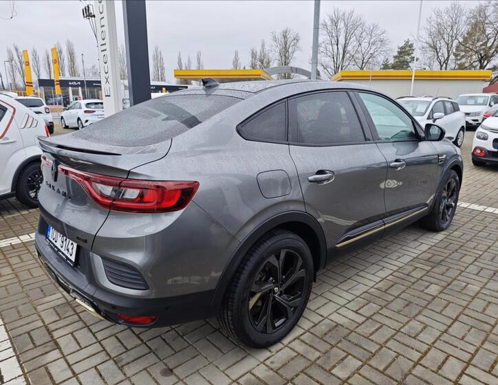 Renault Arkana 6