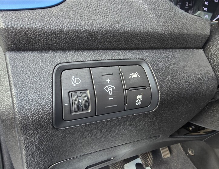 Hyundai i20 23