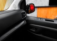 Toyota ProAce 9