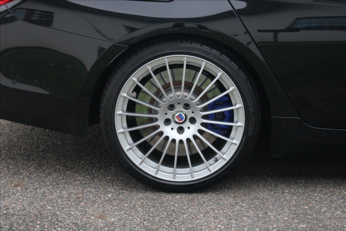 Alpina D5