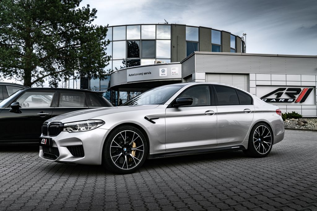 BMW M5
