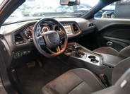 Dodge Challenger 12