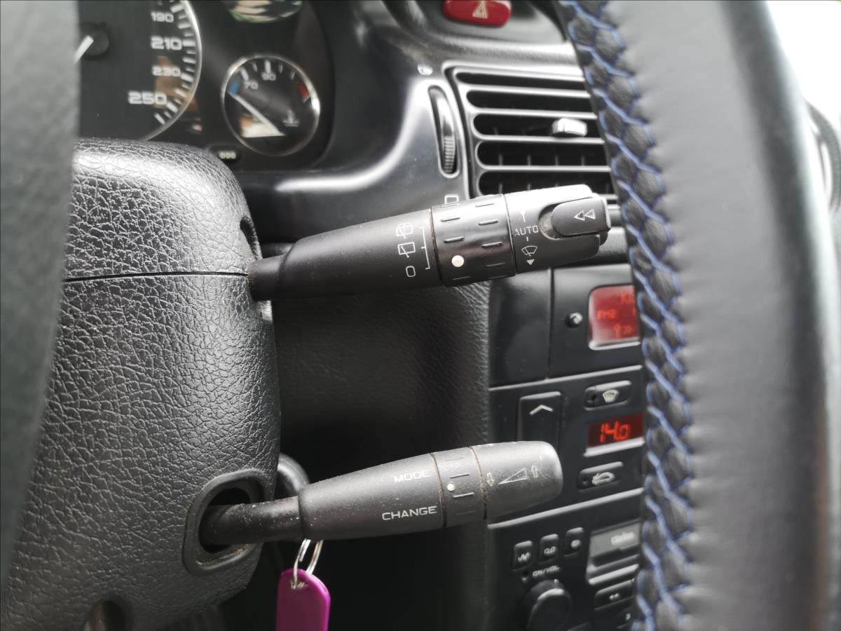 Peugeot 406