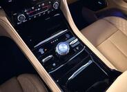 Jeep Grand Cherokee 19