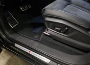 Audi Q7 11