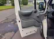 Ford Transit 8