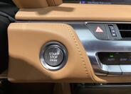 Lexus LC 500 11