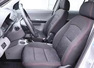 Mazda 2 11