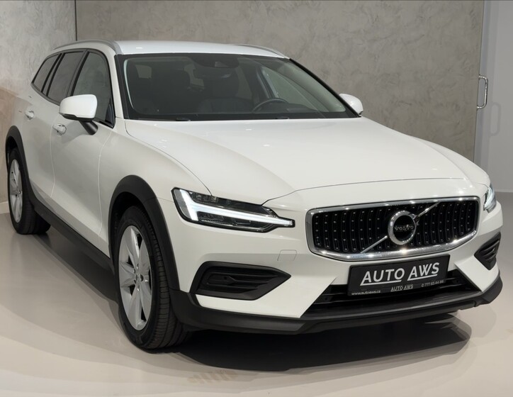 Volvo V60 3