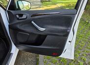 Ford Galaxy 30