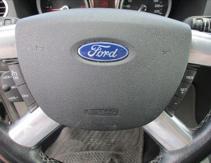 Ford Focus 22