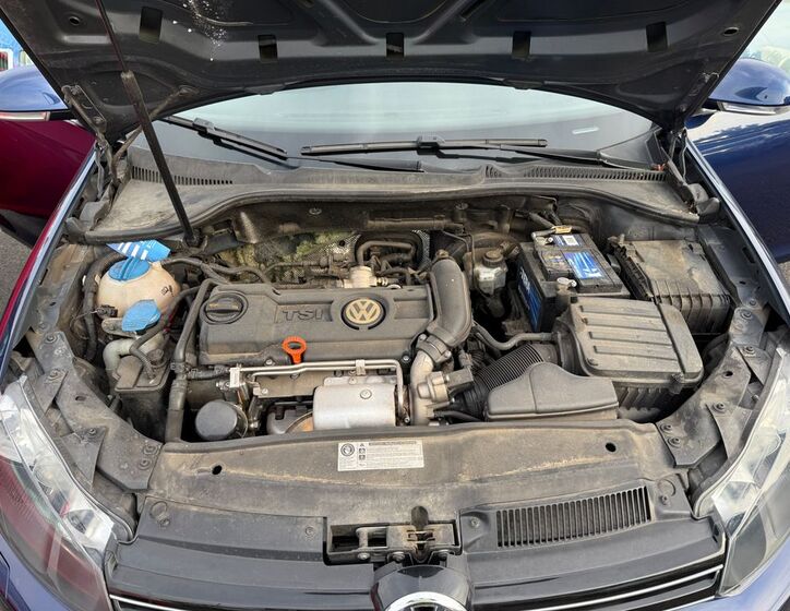 Volkswagen Golf 15