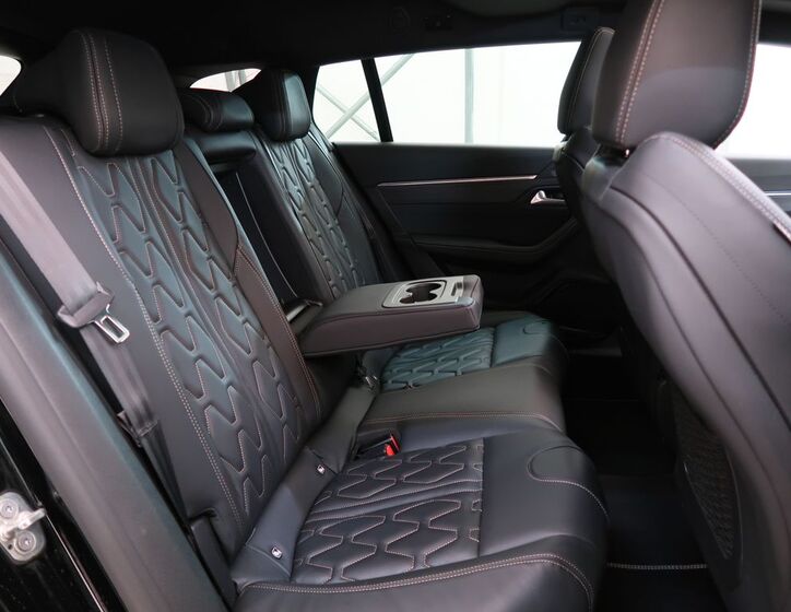 Peugeot 508 33