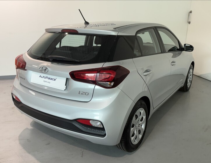 Hyundai i20 4