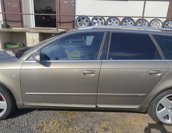 Audi A4 2