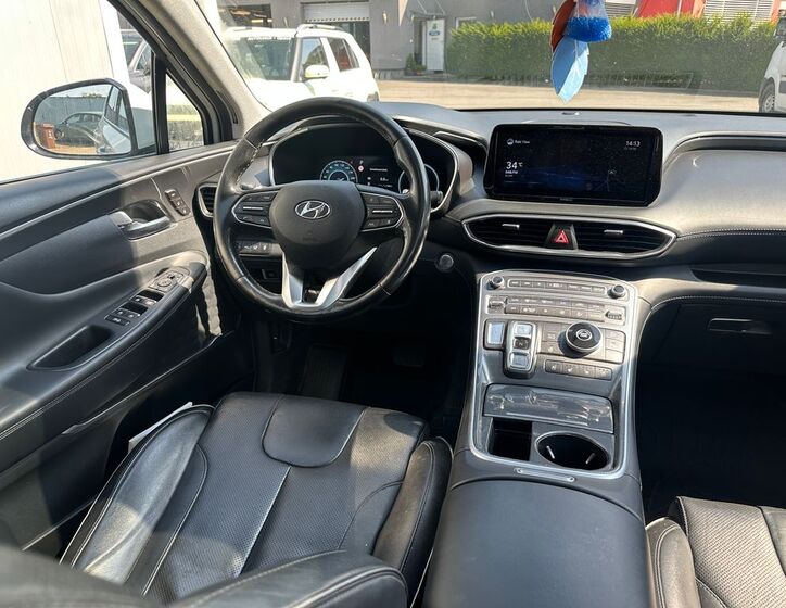 Hyundai Santa Fe 9