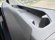 Volkswagen Caravelle 10