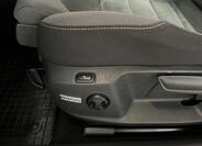 Volkswagen Golf 20