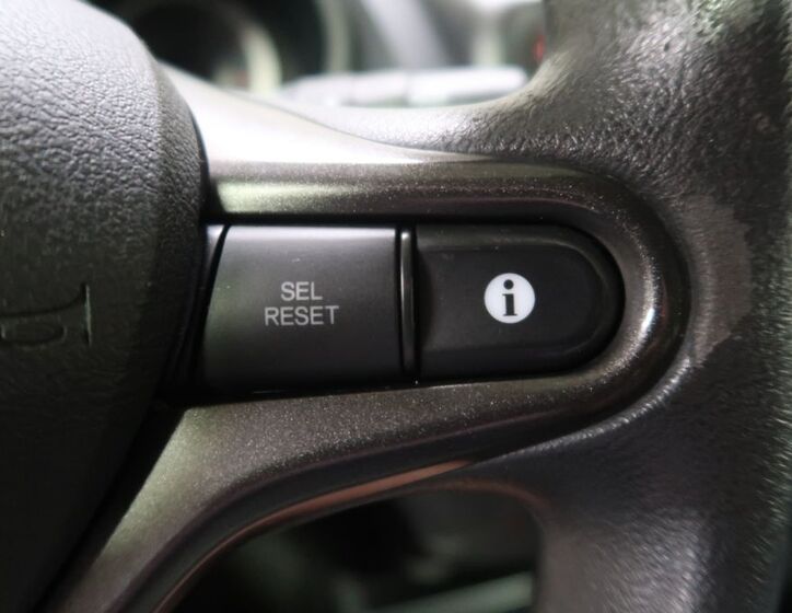 Honda Jazz 17