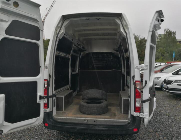 Opel Movano 8