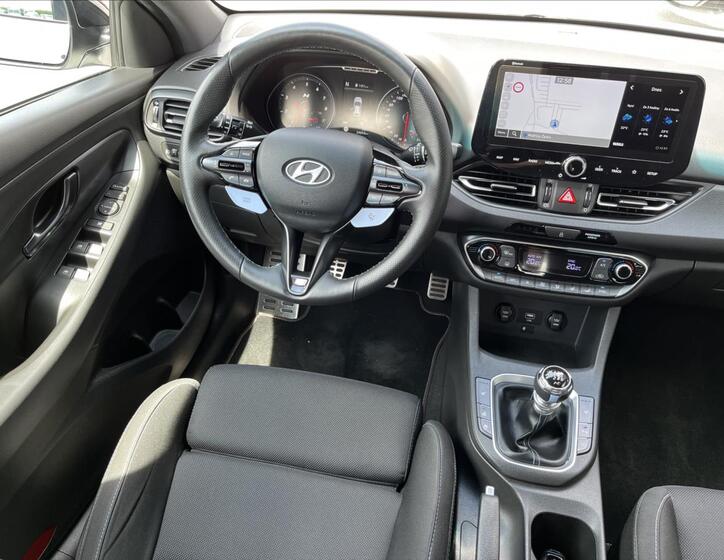 Hyundai i30 8