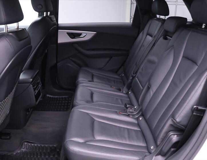 Audi Q7 62