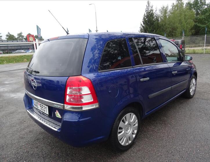 Opel Zafira 6
