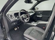 Mercedes-Benz GLB 10