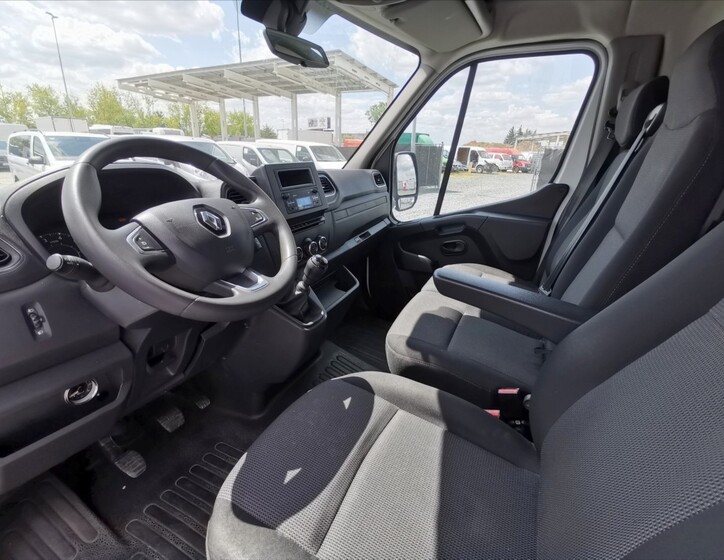 Renault Master 6