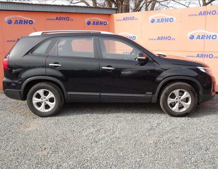 KIA Sorento 8