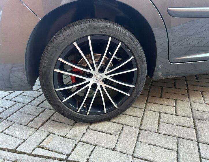 Peugeot 207 24
