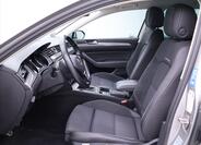 Volkswagen Passat 11