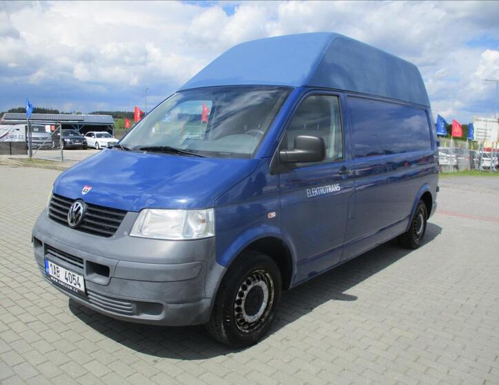 Volkswagen Transporter 1