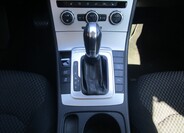 Volkswagen Passat 10