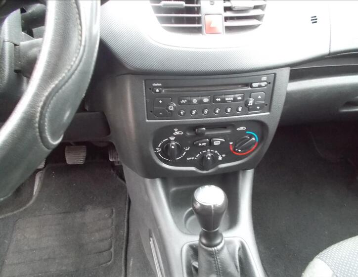 Peugeot 206 20