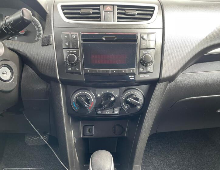 Suzuki Swift 14