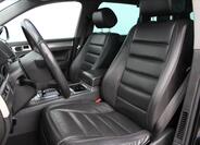 Volkswagen Touareg 10