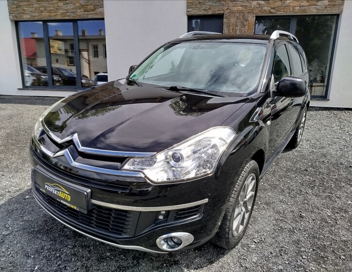 Citroën C-Crosser 1