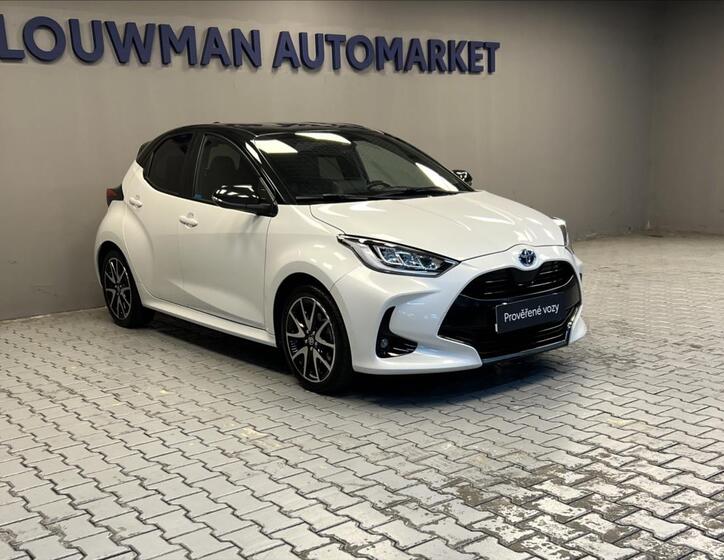 Toyota Yaris 13