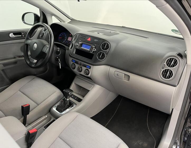 Volkswagen Golf Plus 16