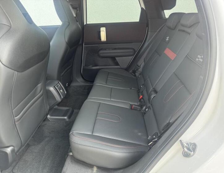 Mini Countryman 7