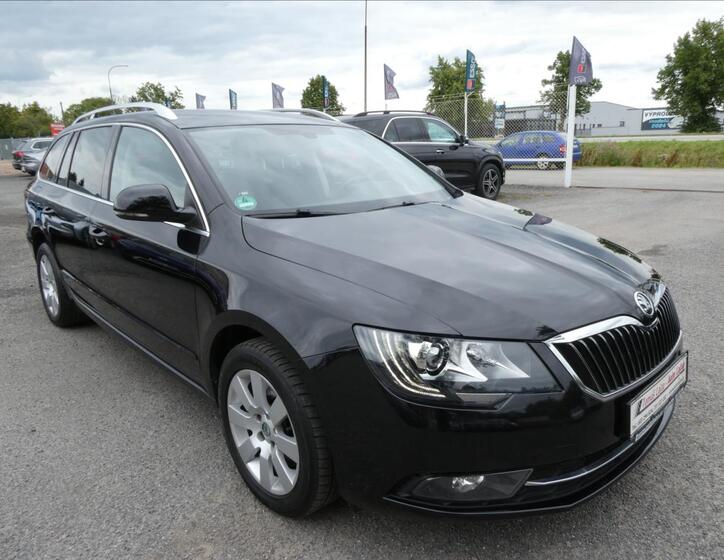 Škoda Superb 1